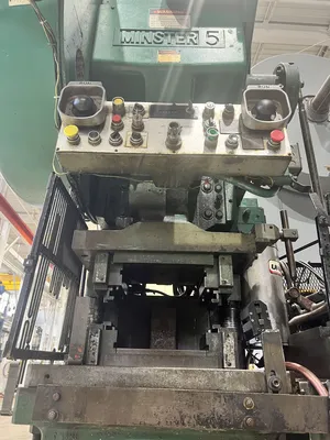 USED 1975 MINSTER MINSTER 101-5D PRESS