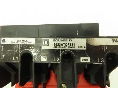 Square D 9422ATCF331 Disconnect Switch 30/60 Amp 600V Fuse Holder Only-No Handle