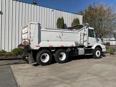 Used 2011 VOLVO VHD Dump trucks California US | Big Truck & Equipment #1412183