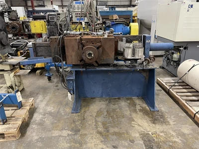 Berlyn Continuous Screen Changer, Model CF-6011