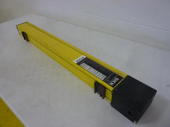 Used SICK OPTIC ELECTRONIC AGSE 900-1211 Light Curtains & Grids Michigan US | Ideal Machinery #708218