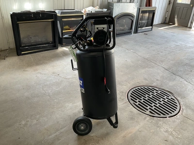 Used KOBALT 26 GAL QUIET TECH Tank Mounted Air Compressors Michigan US | Miedema Asset Management Group #1321225
