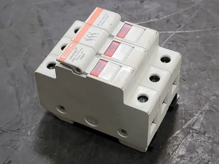 New | in-Stock FERRAZ SHAWMUT Y219073 Misc Electrical & Power Parts British Columbia CA | Lenmark #250134