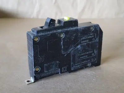 USED SQUARE D QOB115