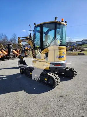 USED 2023 XCMG XE35U