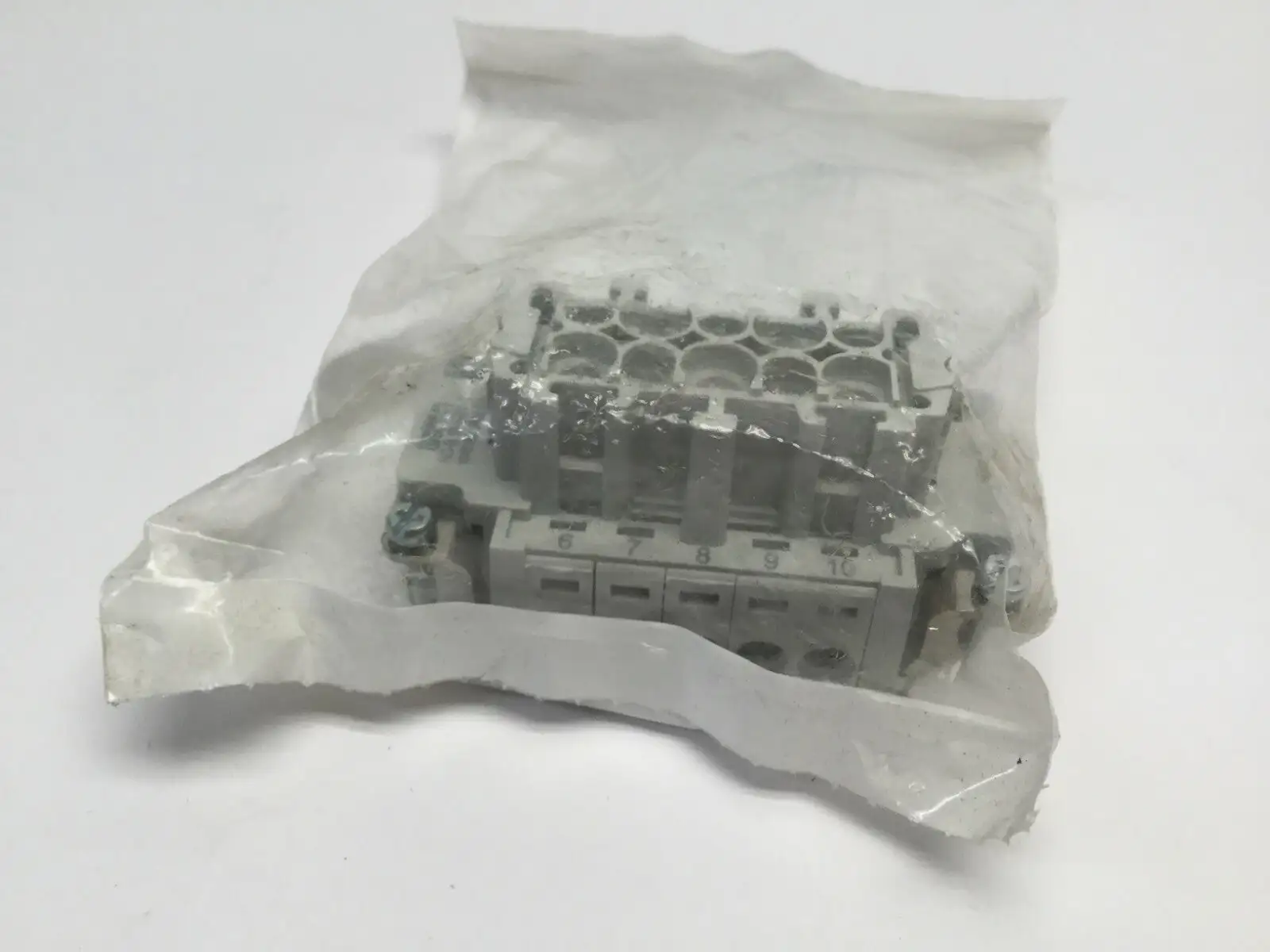 New | in-Stock PHOENIX CONTACT 1648186 Inserts (Misc) | Maverick Industrial Sales #1108435