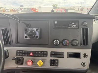 Used 2021 FREIGHTLINER CASCADIA Conventional trucks Minnesota US | Carco Truck & Equipment #1513677