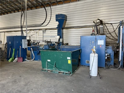 4.5" Davis Standard Single Screw Ram Stuffing Extruder, Model 45IN45-34, 400HP, New in 2011