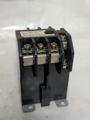 Used FUJI 1FC0T0211 PLC Contactors Ohio US | Surplus Asset Holdings #1462638