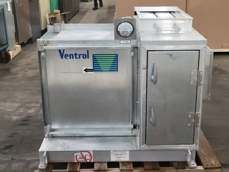 Used CAMFIL 70713-202 Parts (Hydraulics and Pneumatics) British Columbia CA | Lenmark #271346