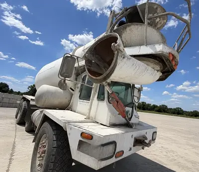 Used 2004 OSHKOSH S SERIES Concrete Mixer Trucks Kentucky US | Proxy Equipment #1388962