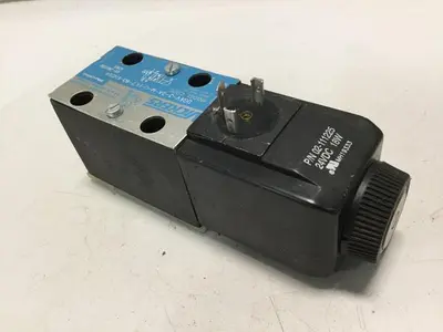 USED VICKERS DG4V32AMUHL760EN594