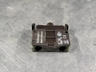 NEW MOELLER M22-LED230-G