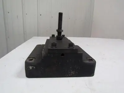 Machine leveling Feet pads Aprox. 10"x10" x 4-1/2" Steel