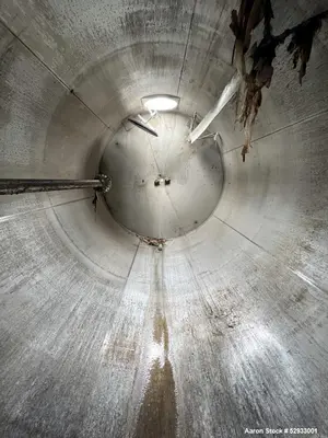Used Crepaco 3500-Gallon Stainless Steel Tank – Vertical for Sale