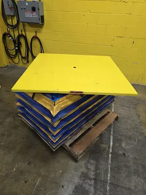 Used BISHAMON _UNKNOWN_ Scissor Lifters Wisconsin US | Packer City Sales #1303637