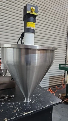 7-Gallon Stainless Steel Mixing Hopper with Variable Speed Agitator