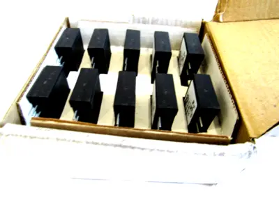 NEW LOT OF 10 PHOENIX CONTACT 2982647 RELAY OV-24DC/ 60DC/4
