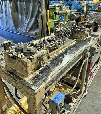 Tube Straightener and Cut-Off Machine, Komo Machine