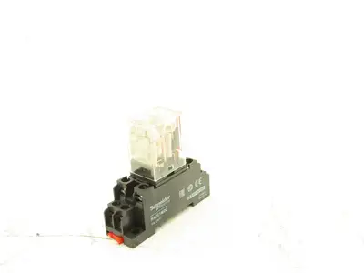 Omron MY2N-GS Relay 8-Pin 2 Pole LED Indicator 220/240VAC Coil w/ Base Lot of 42