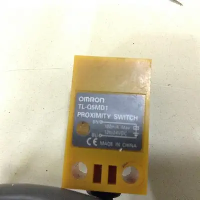 USED OMRON TL-Q5MD1