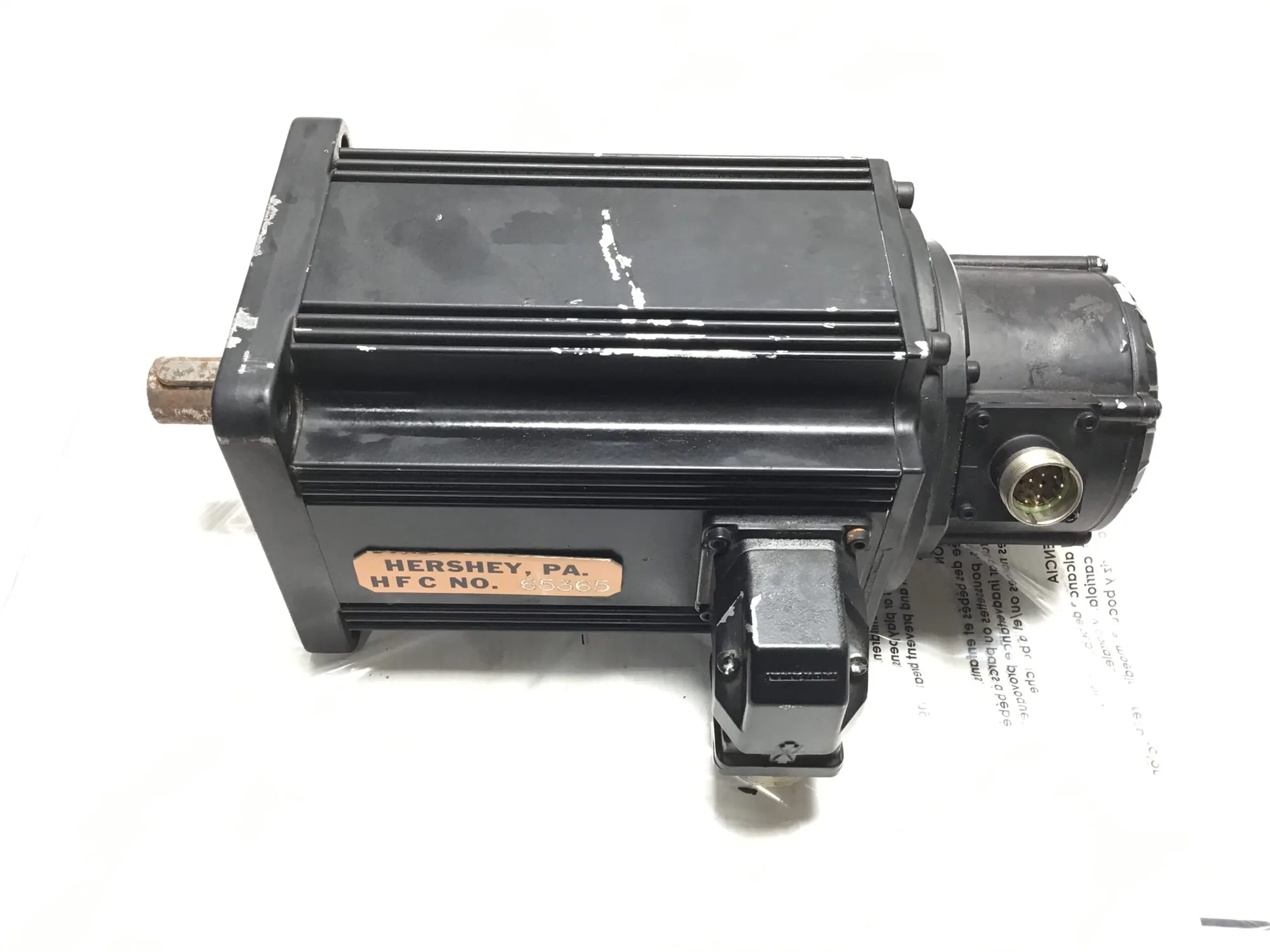 Indramat MDD093A-N-030-N2L-110PBO – 253994 Permanent Magnet Motor