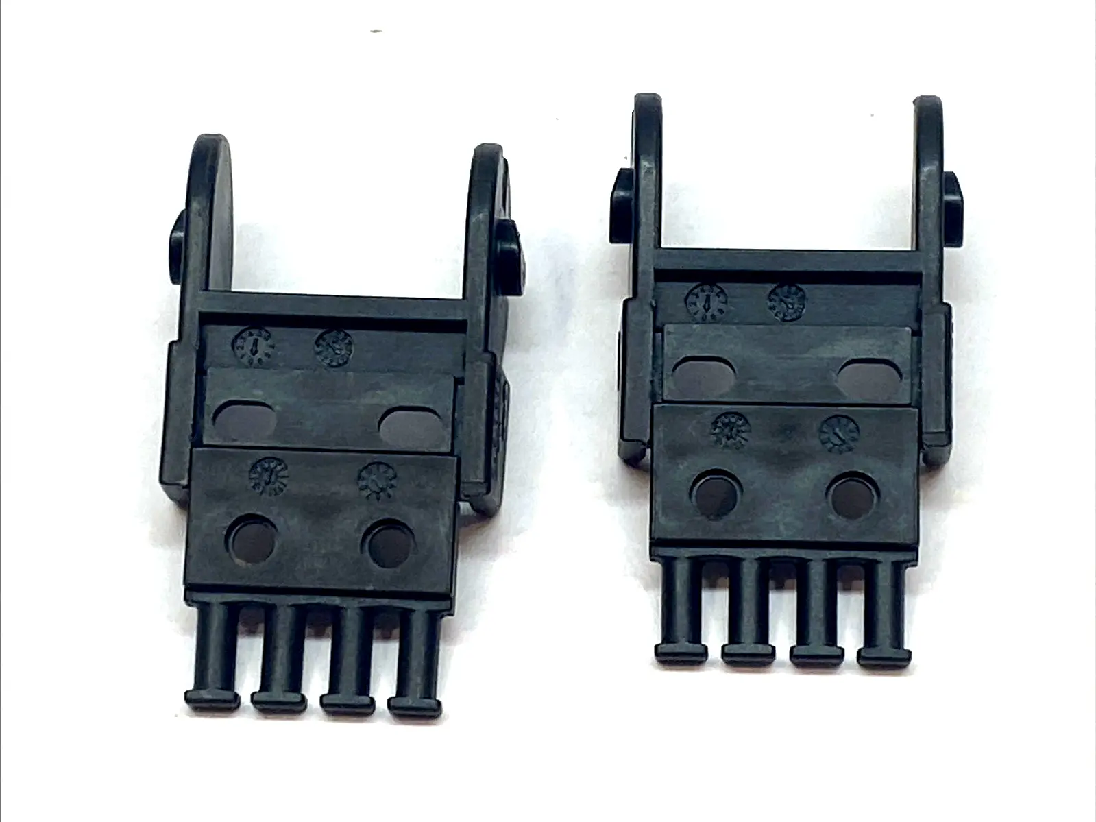 USED IGUS LOCKING MALE BRACKET