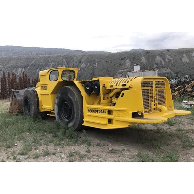 USED 2004 ATLAS COPCO ST1520
