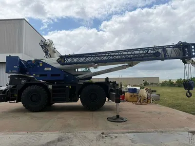 2012 Tadano GR-1000XL