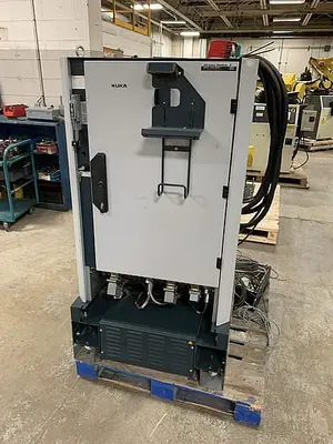 Used 2010 KUKA KR 100-2 PA 4 AXIS PALETTIZING ROBOT W/KRC 2 ED05 CONTROLLER Robots | Harbor Machinery Inc. #1283288