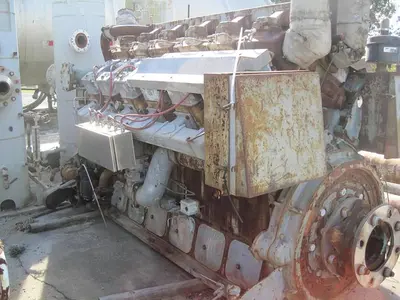 USED WAUKESHA 7042GU