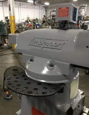 BRIDGEPORT Series 1 2 HP Mills, Vertical | Machinery Central (10)