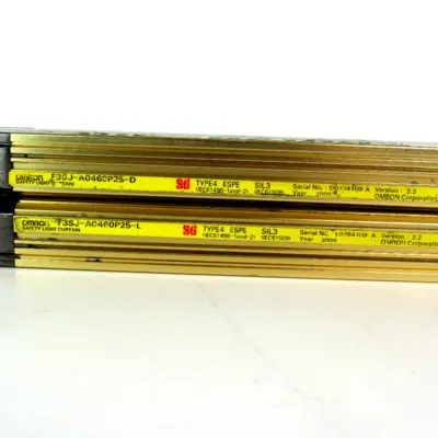 USED OMRON F3SJ-A0460P25