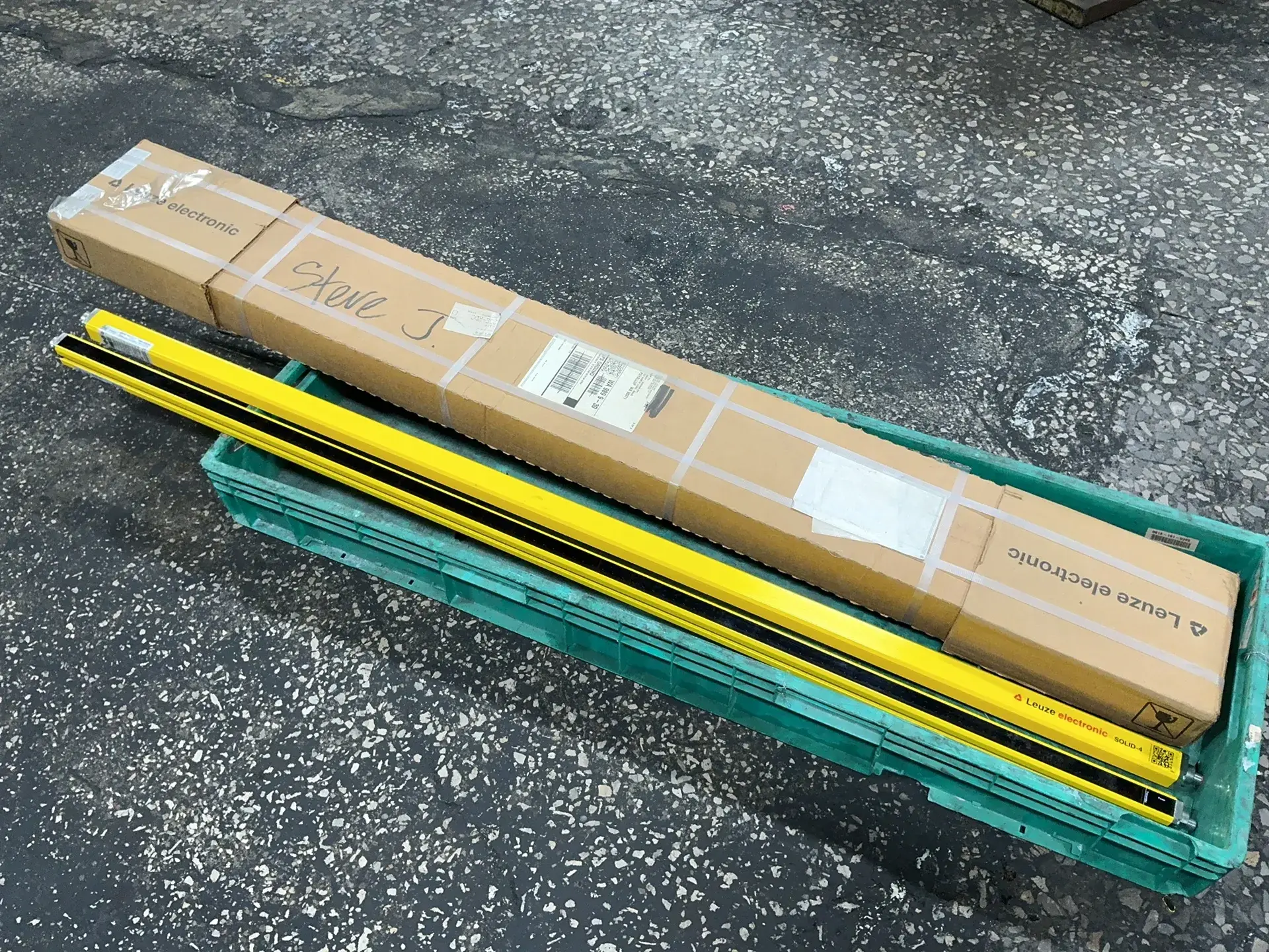Used 2013 LEUZE ELECTRONIC SD4R301350E Light Curtains & Grids Ohio US | HGR 24 #1437936