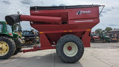USED E-Z TRAIL 710