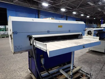 USED 2004 MTA SUPER 100
