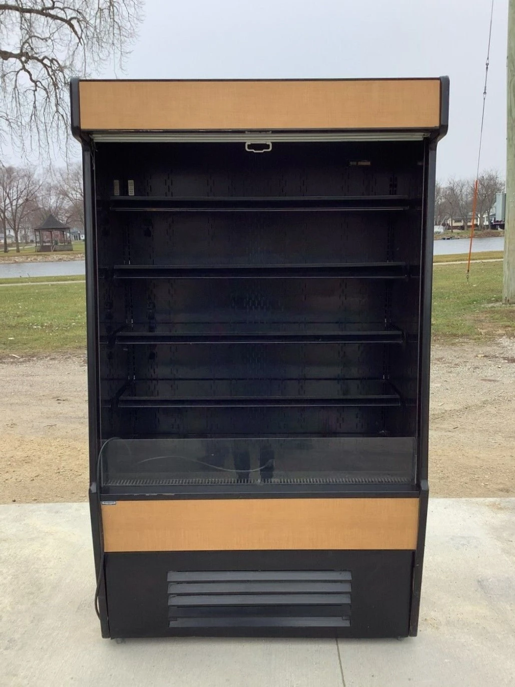 152-0608 Structural Concepts Oasis CO47R Open Air Self Contained Cooler