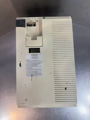 Mitsubishi FR-A520-22K / 22KW 200-240V FR-A520-22K-TF (10.4.4)