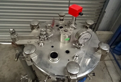 130 L Applikon mammalian cell fermenter