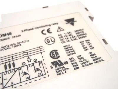 USED CARLO GAVAZZI 3-PHASE MONITORING RELAY 250VAC, 24VDC