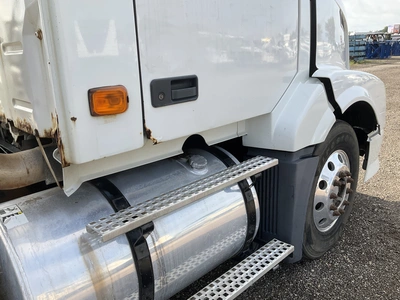 Used 2005 VOLVO TBD Conventional trucks Michigan US | Miedema Asset Management Group #1363375