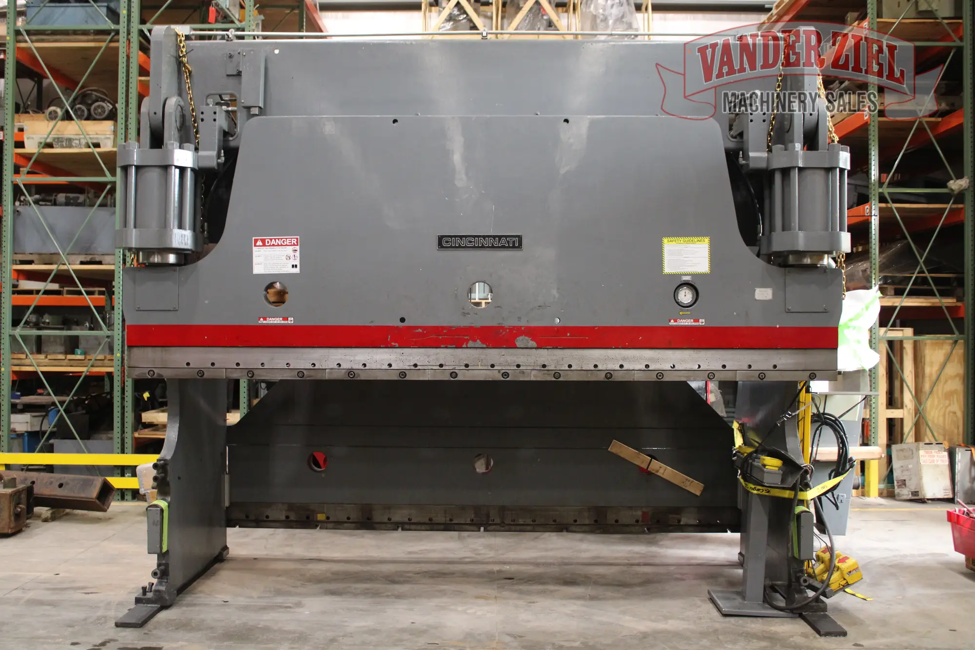 Cincinnati 14' x 350 Ton Hydraulic Press Brake