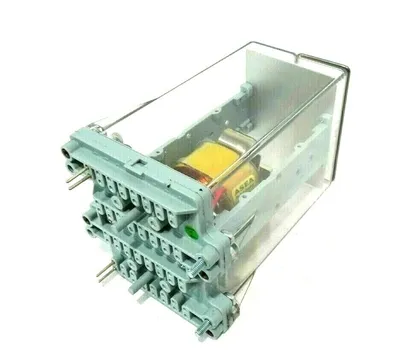 NEW ASEA ABB RK 731 001-AH RELAY RXTZA2 RK731001AH