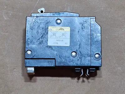 USED SQUARE D QO2125