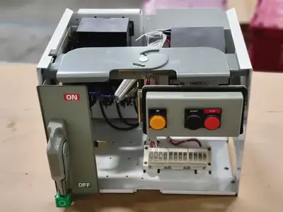 NEW SQUARE D MODEL 6