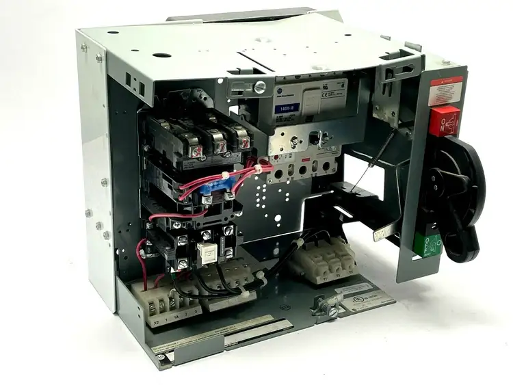 Used Allen-Bradley 2113B-BABD-17-40CA-79U Motor Controllers Michigan US | Maverick Industrial Sales #1462648