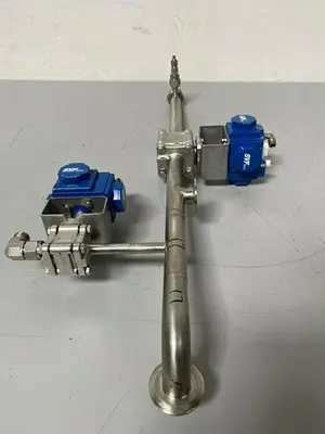 USED LOT OF 2 - SVF F.C.I STAINLESS STEEL HS15-2 VALVE ACTUATORS W/ 1" SANITARY FIT