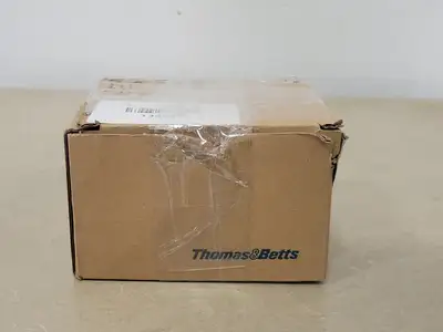 NEW THOMAS & BETTS 2520