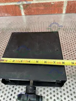 Unknown   8" x 8" x 14 1/2" Table-Top Lab Jack