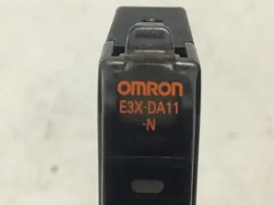 USED OMRON E3X-DA11